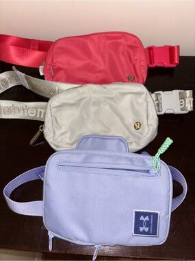 Bundles of 3 Crossbody Belt Bags | 2 Lululemon Everywhere Belt Bags + UA